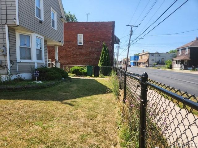 727 19th Street, Niagara Falls, NY 14301