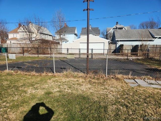727 19th Street, Niagara Falls, NY 14301