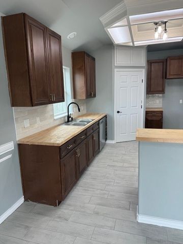 15842 Cuttysark St, Corpus Christi, TX 78418