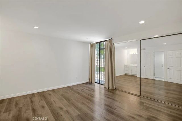 11107 Arminta st unit 22, Sun Valley, CA 91352