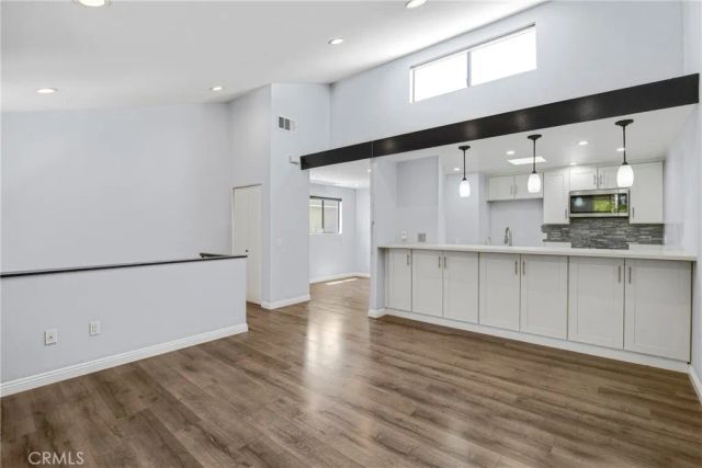 11107 Arminta st unit 22, Sun Valley, CA 91352