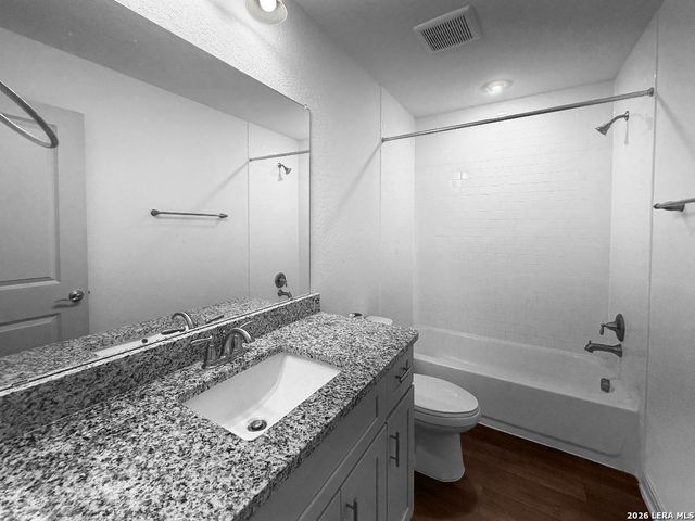 10216 Eaglewood Nook, San Antonio, TX 78252