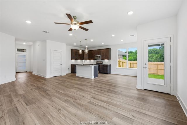 4807 Underbrush Crossing, Bryan, TX 77845