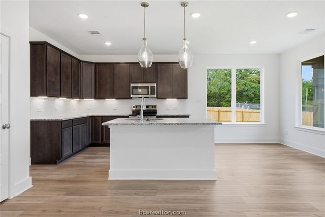 4807 Underbrush Crossing, Bryan, TX 77845
