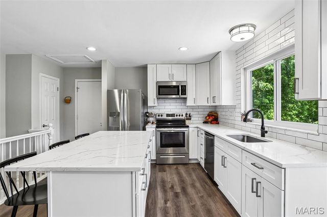 16471 Fullerton Meadows Drive, Wildwood, MO 63011
