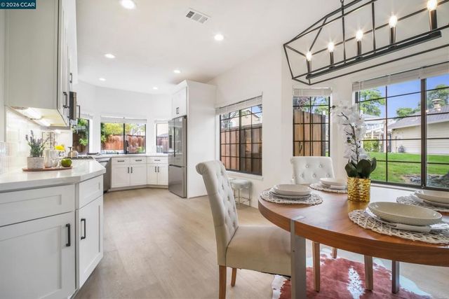 3863 Harlequin Ter, Fremont, CA 94555