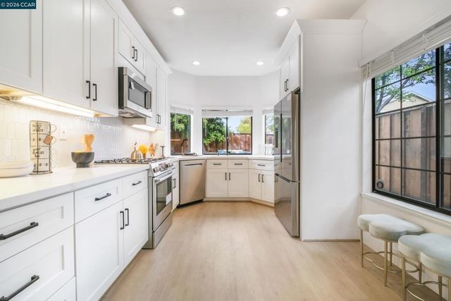 3863 Harlequin Ter, Fremont, CA 94555