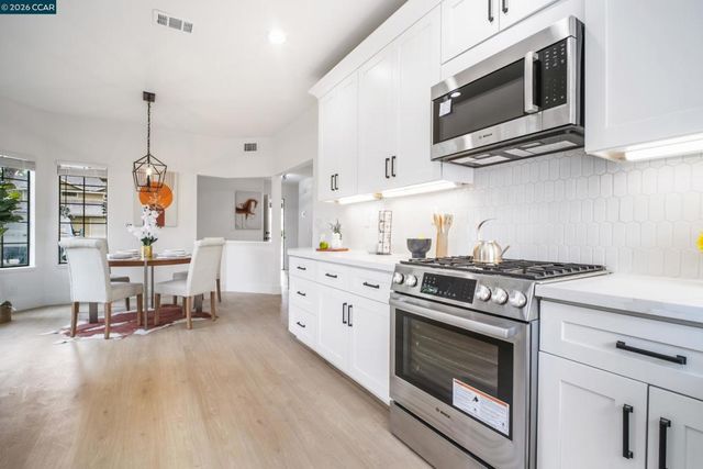 3863 Harlequin Ter, Fremont, CA 94555
