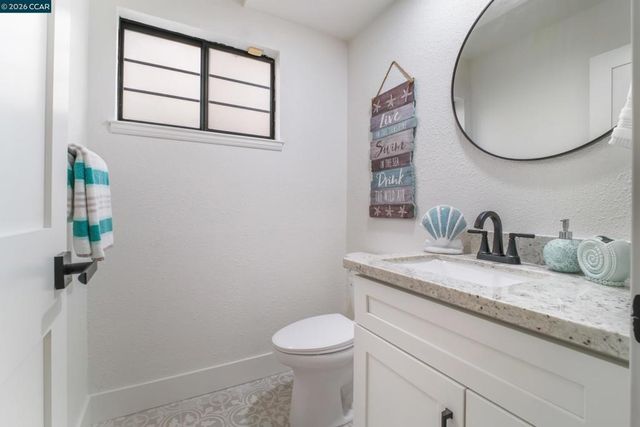 3863 Harlequin Ter, Fremont, CA 94555