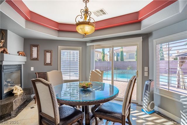 6260 Narrow Isthmus Avenue, Las Vegas, NV 89139