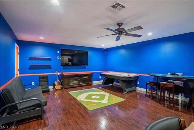 6260 Narrow Isthmus Avenue, Las Vegas, NV 89139