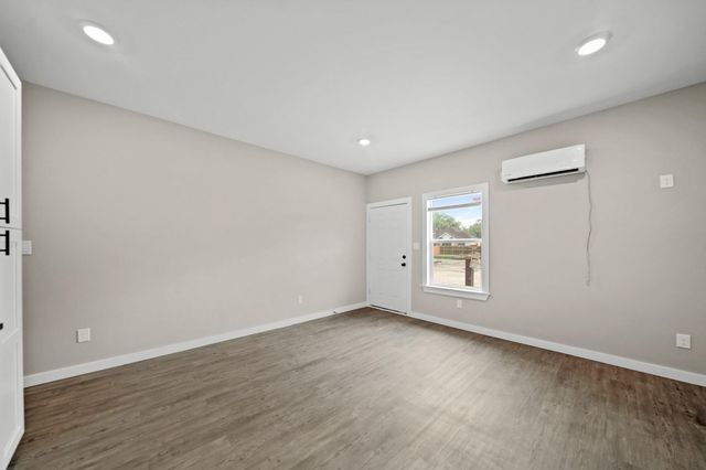 1644 County Road 180 3, Alvin, TX 77511