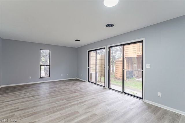 695 Carroll Street, Akron, OH 44304