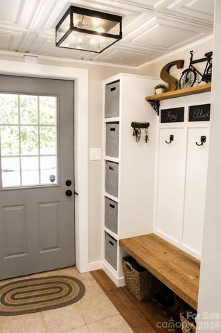 7947 Lakeview Drive, Denver, NC 28037