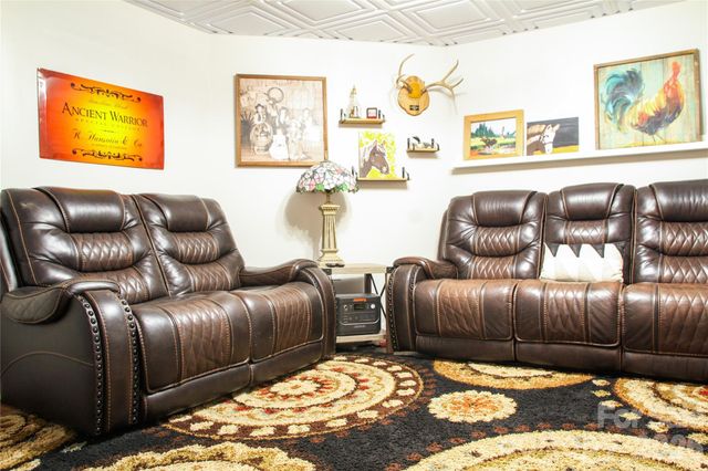 7947 Lakeview Drive, Denver, NC 28037