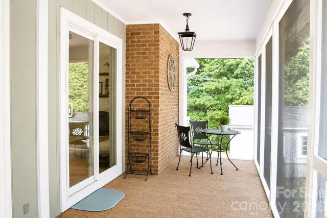 7947 Lakeview Drive, Denver, NC 28037