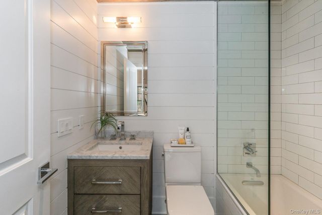 142 Six Pole Highway, Sag Harbor, NY 11963