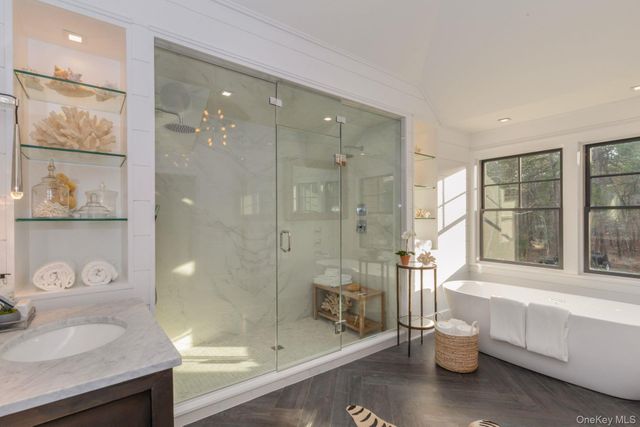 142 Six Pole Highway, Sag Harbor, NY 11963