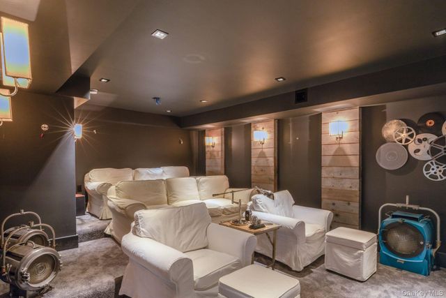 142 Six Pole Highway, Sag Harbor, NY 11963