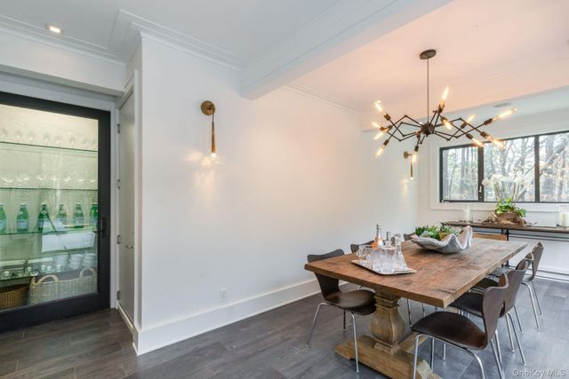 142 Six Pole Highway, Sag Harbor, NY 11963