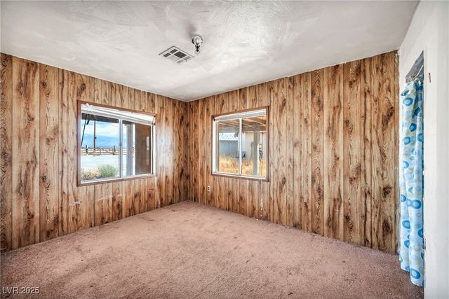 2351 Bond Street, Pahrump, NV 89048