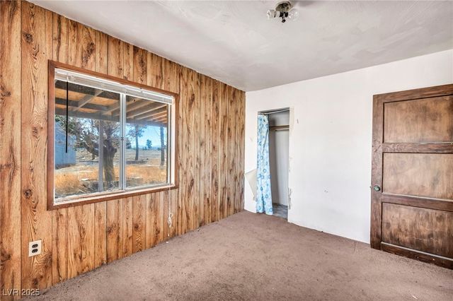 2351 Bond Street, Pahrump, NV 89048