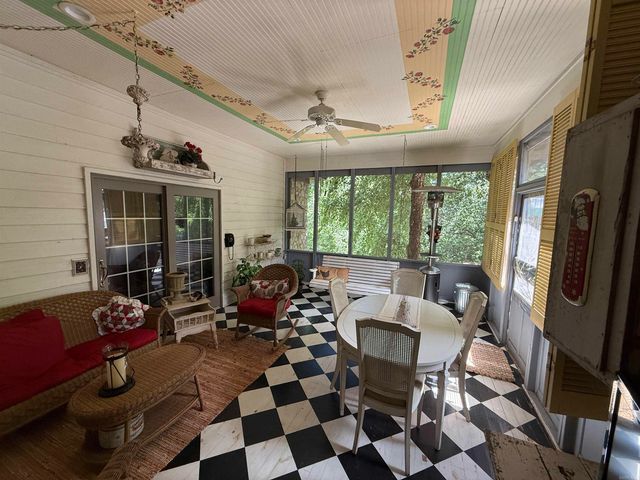 1211 Gayler Street, Mountain View, AR 72560