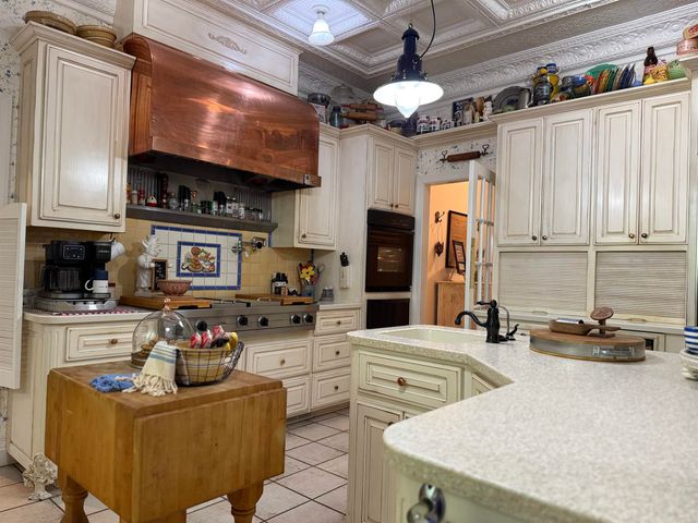 1211 Gayler Street, Mountain View, AR 72560