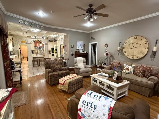 1211 Gayler Street, Mountain View, AR 72560