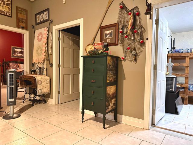 1211 Gayler Street, Mountain View, AR 72560