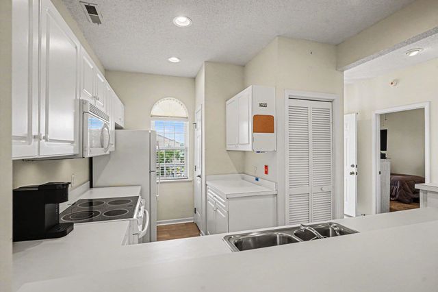 4449 Turtle Ln Apt 3C, Little River, SC 29566