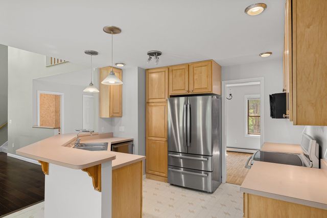 72 Morrill Drive, Burlington, VT 05408