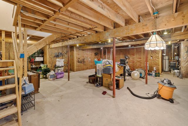 72 Morrill Drive, Burlington, VT 05408