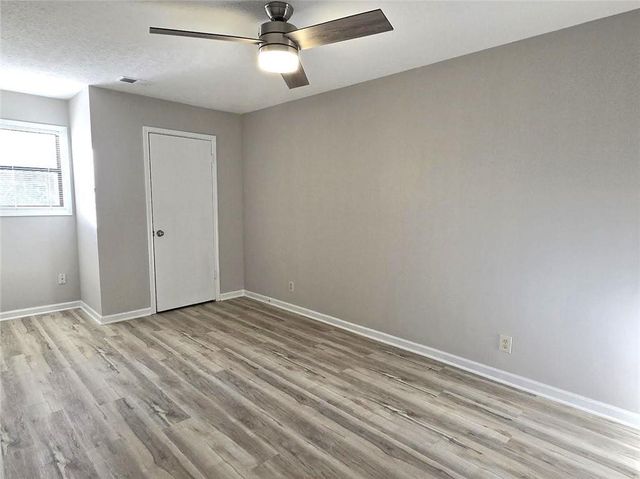 1238 S Lea Court SE, Smyrna, GA 30080