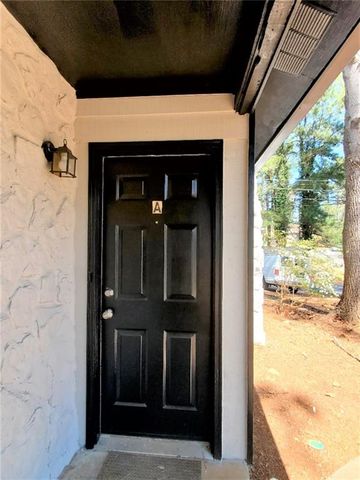 1238 S Lea Court SE, Smyrna, GA 30080