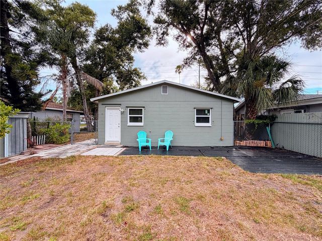 364 3RD STREET NW, Largo, FL 33770