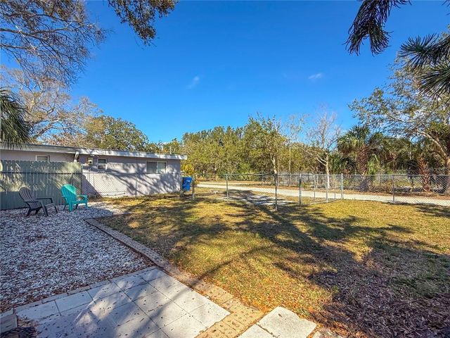 364 3RD STREET NW, Largo, FL 33770