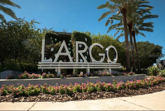 364 3RD STREET NW, Largo, FL 33770