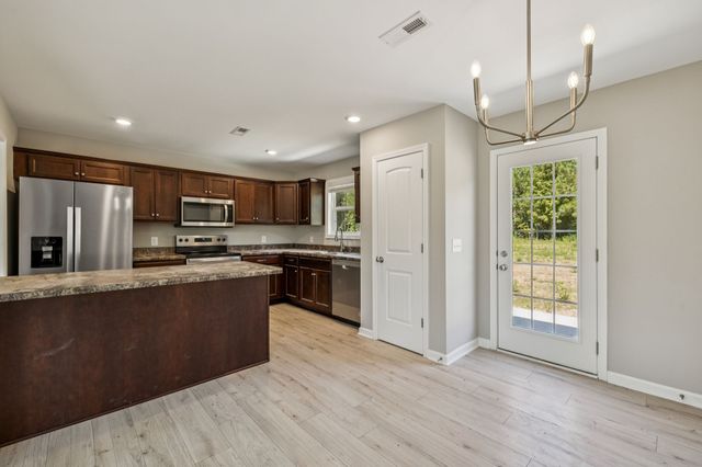 146 Old Brick Church Road, Estill Springs, TN 37330