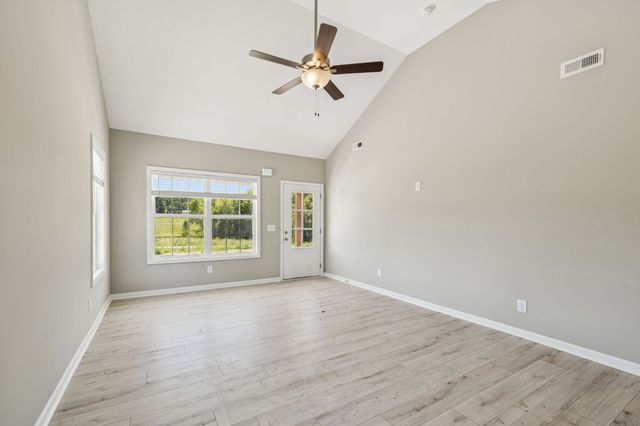 146 Old Brick Church Road, Estill Springs, TN 37330