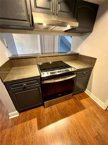235 Antilla Ave 5, Coral Gables, FL 33134