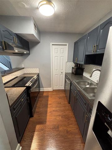 235 Antilla Ave 5, Coral Gables, FL 33134
