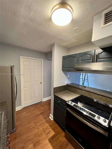 235 Antilla Ave 5, Coral Gables, FL 33134