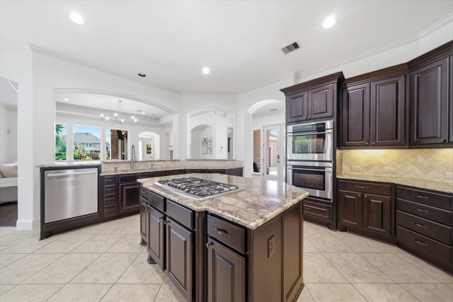 30 Little Rise Drive, Missouri City, TX 77459