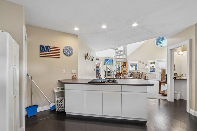 N3070 Tamarack ROAD, Lake Geneva, WI 53147