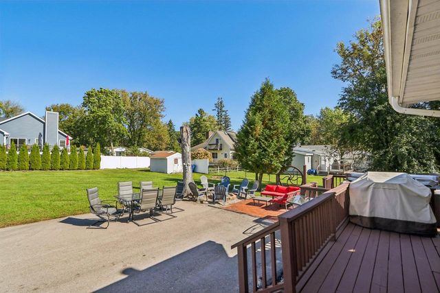 N3070 Tamarack ROAD, Lake Geneva, WI 53147