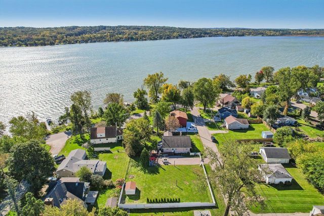 N3070 Tamarack ROAD, Lake Geneva, WI 53147
