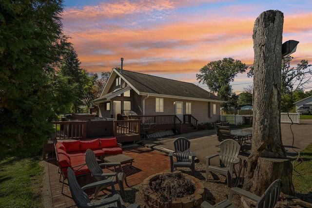 N3070 Tamarack ROAD, Lake Geneva, WI 53147