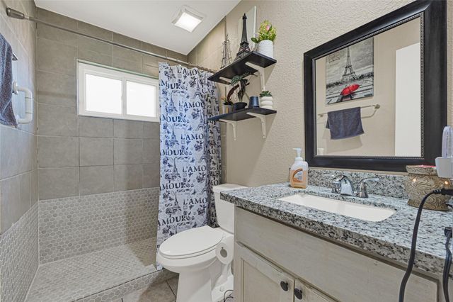 12823 Sandy Hook Drive, Houston, TX 77089