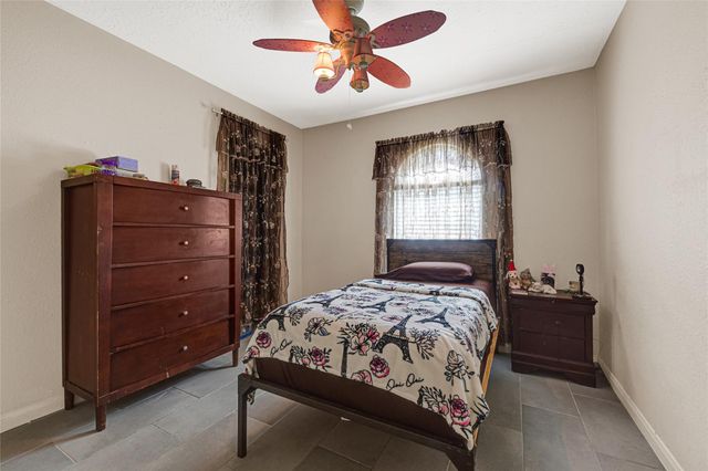 12823 Sandy Hook Drive, Houston, TX 77089